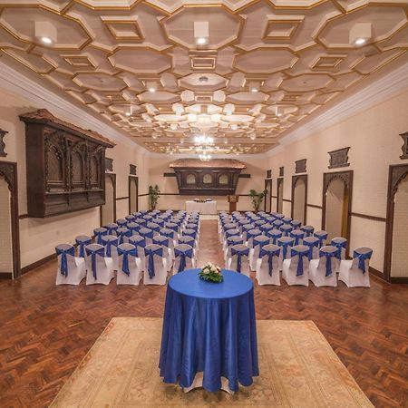 קטמנדו Hotel Yak & Yeti מראה חיצוני תמונה